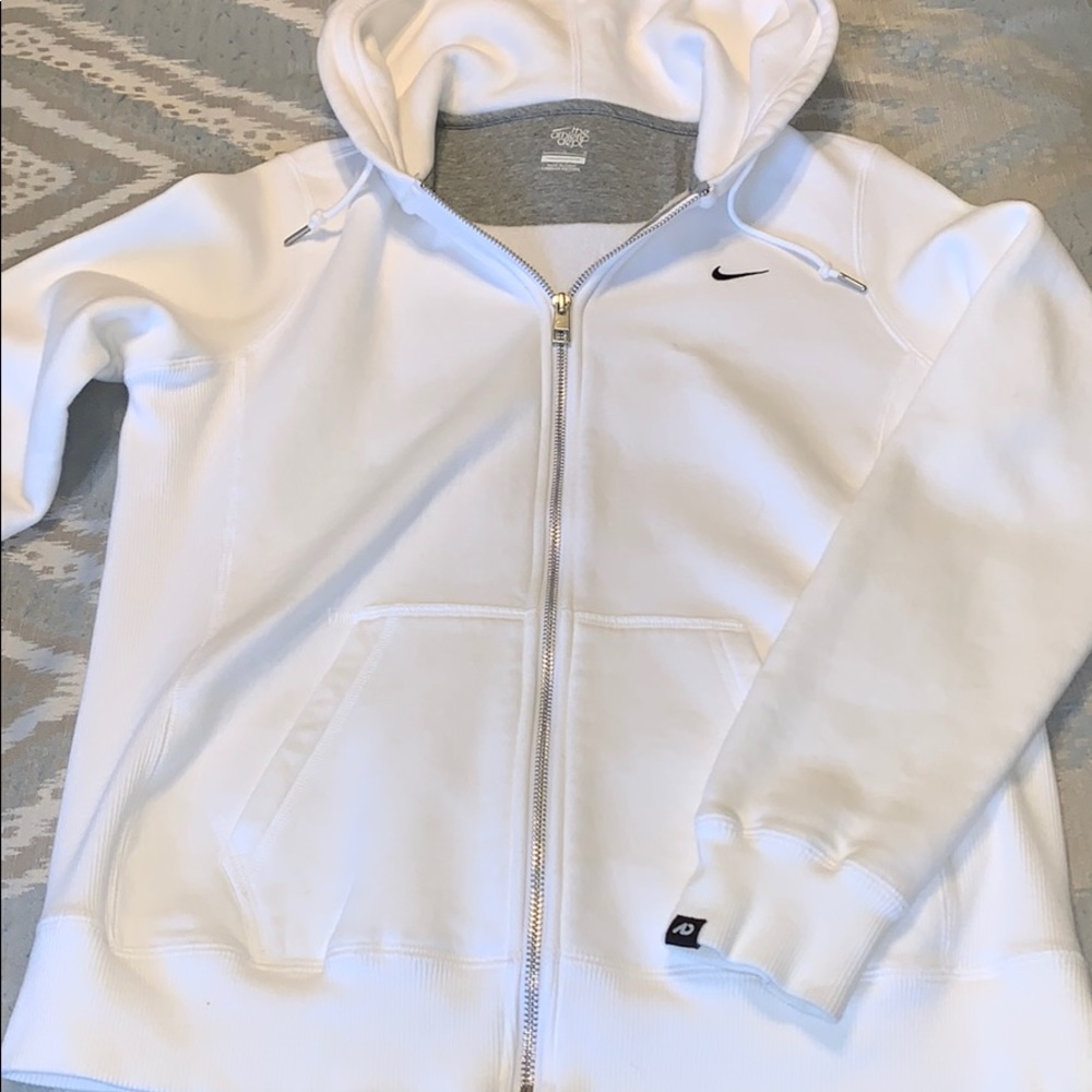 Nike Zipup NWOT